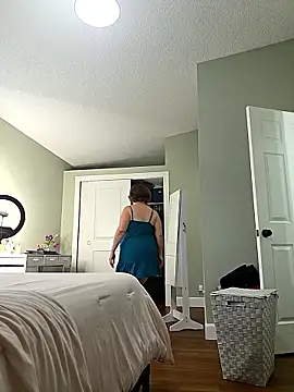 julimonroe webcam