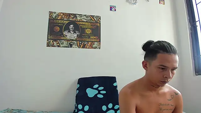 bliinkii_and_luka_ webcam