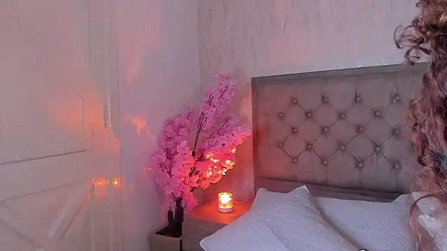 Sienna_brunette webcam