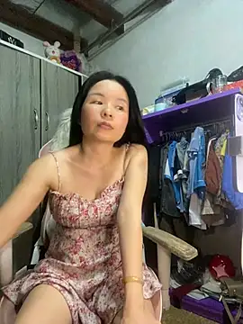 Ivy_Trix2 webcam