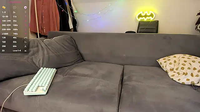 Alexey_Hairy live sex cam