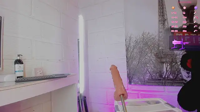 Victoria_adaams webcam