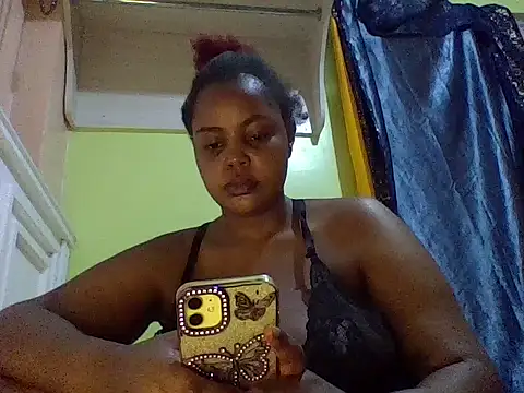 sexychubby22 webcam