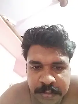 Anuu24 webcam