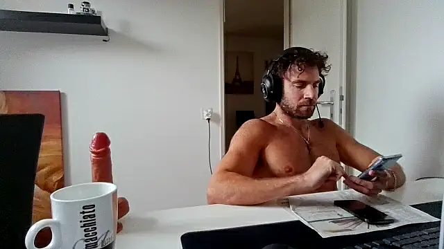 alpha-hunk webcam