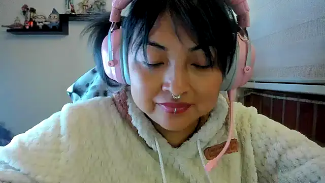 Shaddycute_ webcam