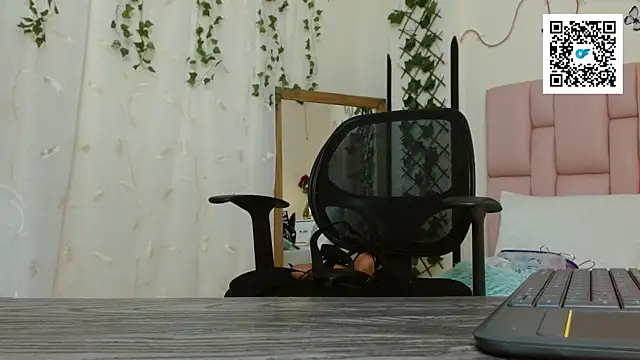 isabela_ferrer_ webcam