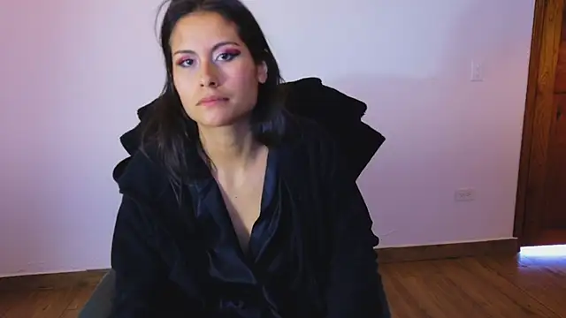 alanis_22 webcam