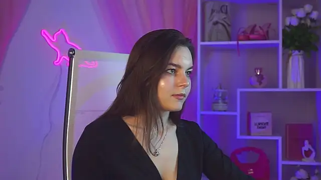 francescacavaliere - FrancescaCavaliere's free webcam - UK Sex Cams