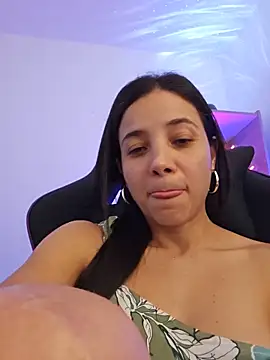 miaeyex - Miaeyex's free webcam - UK Sex Cams