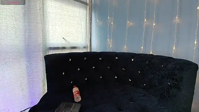 sally_hot18 - Sally_hot18's free webcam - UK Sex Cams
