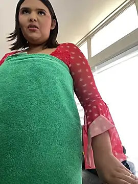Howh45 - Female webcam sex chat