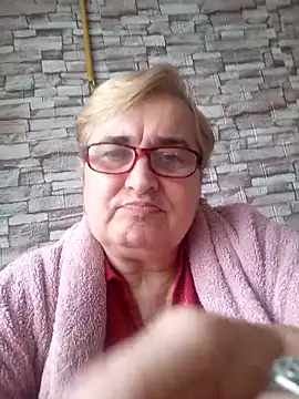 SusanStar874 webcam