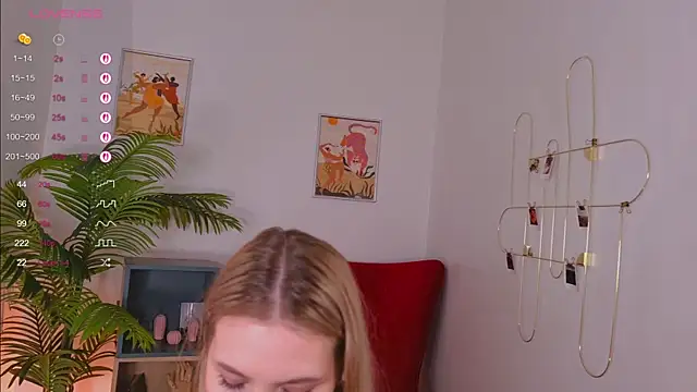 Emilicious webcam