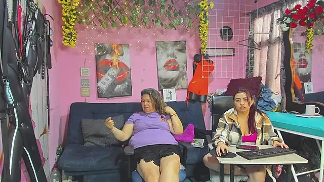 lesbiancuple webcam
