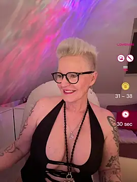 Vewialoel63 - Female webcam sex chat