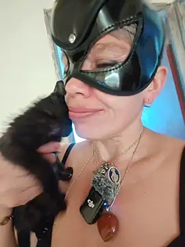 marilynmadelenakovanova - MARILYNMADELENAKOVANOVA's free webcam - UK Sex Cams