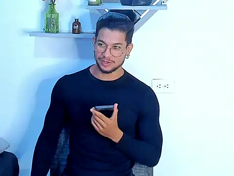 nolan_joness - Nolan_joness's free webcam - UK Sex Cams