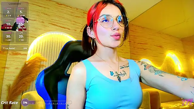 Moon_Red_r webcam