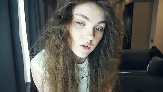 VickiPraml webcam