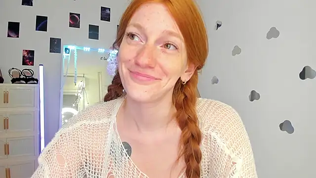 Aliceginger99 webcam