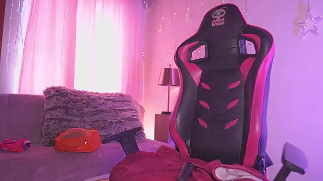Madison_Mayer webcam