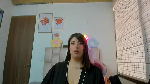 queenalexxa111 webcam