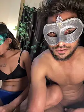 JustIndianlovers webcam