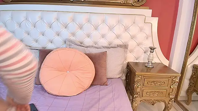 AllyRoux webcam
