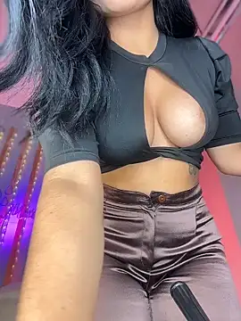 Victoria_Vega__ webcam