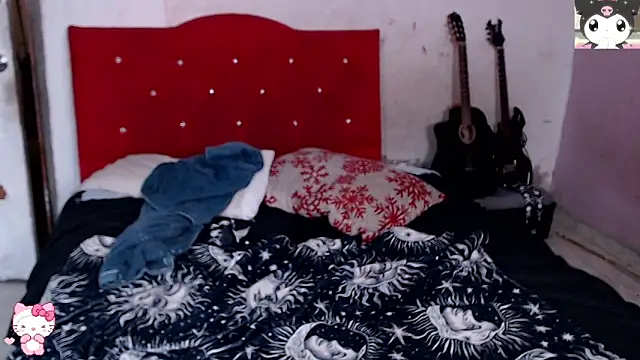Cute_Chrixxx webcam