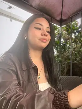 CelesteBlack_Pink webcam