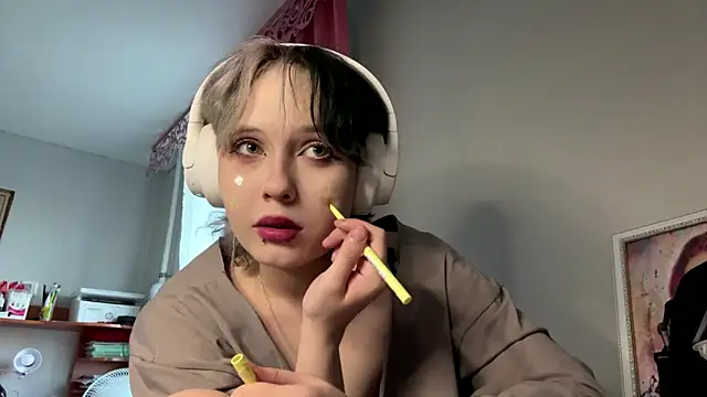 CuteLilit webcam