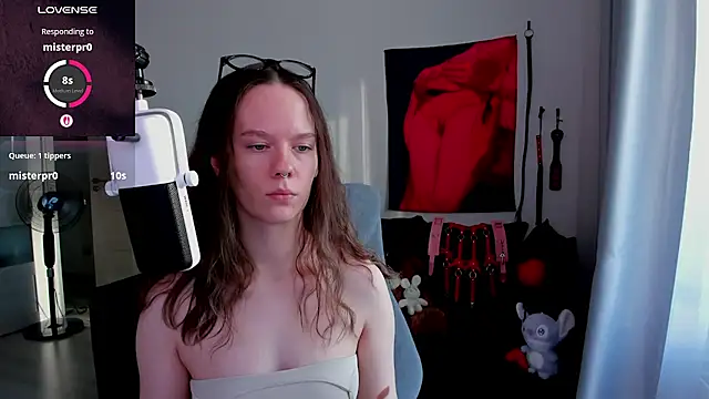 Goddess_of_Fertility webcam