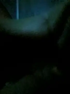 Hot12345_1 webcam