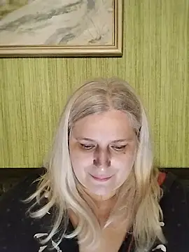 NyushaLollipop webcam