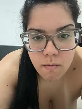 Delfi26hot webcam