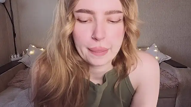 ViolettaLopez webcam