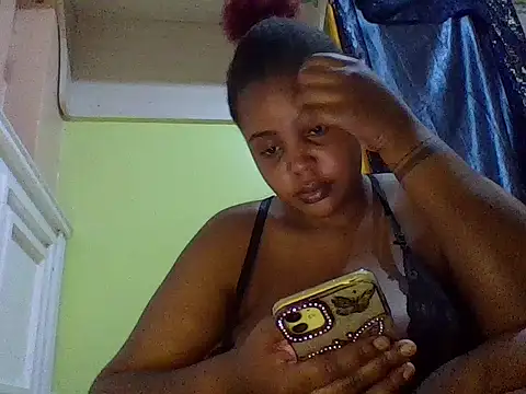 sexychubby22 webcam