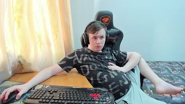 iliaskrislove webcam