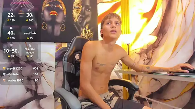 mono_blonde webcam