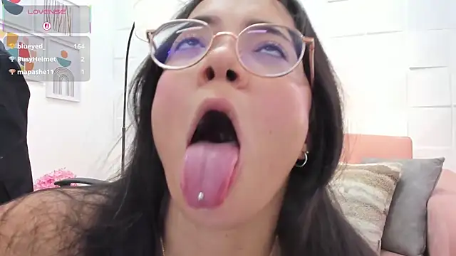 Sasha_Grace webcam