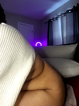 KinkeeKaee webcam