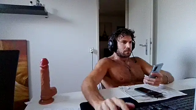 alpha-hunk webcam
