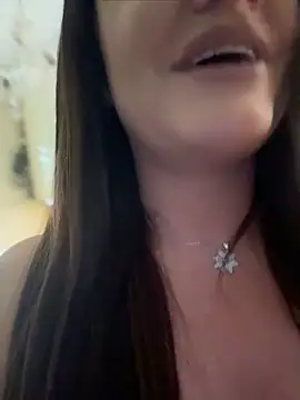 JessicaFlame webcam