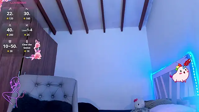 SkyeGabbyRose webcam