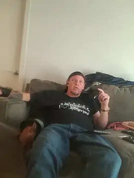 yourMasterisBored webcam