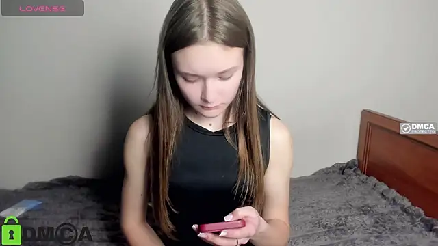 Elina_X webcam