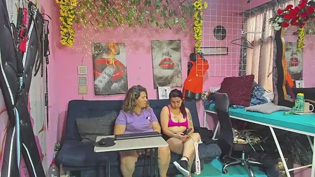 lesbiancuple webcam