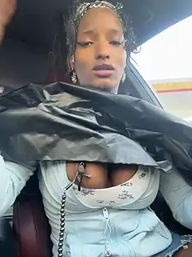NicoleCocksXXX